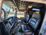 2025 Ken worth W900L
