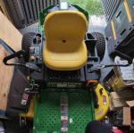 John Deere Z335E ZTrak Zero Turn Riding Mower