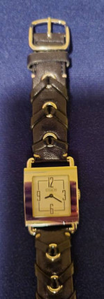 COACH Ladies Silvertone Watch Black Leather Rivet Strap