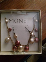 MONET  *Charming  💖  NECKLACE & ''Pierced'' EARRING SET