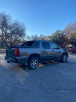 2007 Chevrolet Avalanche 83,000 mi