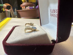————LIKE NEW HELZBERG DIAMOND & OPAL EARRINGS———————-