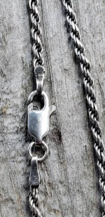 Vintage, Turquoise necklace, with silver rope chain. EUC!! So pretty.