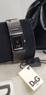 Dolce & Gabbana DW0507 Shout Logo Strap Black Dial watch, w/COA