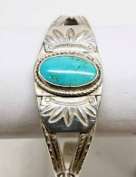 Turquoise 925 silver bracelett cuff, Vintage Southwest design, great condition!