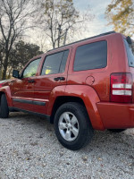 2009 Jeep Liberty 83,000 mi