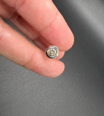 Custom 2G Diamond Gauges.