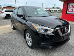 2020 Nissan Kicks S FWD 100,000 mi