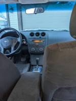 2012 Nissan Altima 2.5 FWD 125,000 mi