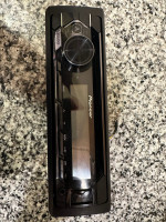 Car Stereo (pioneer DEH-S4220BT)