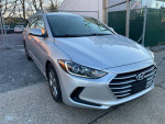 2017 Hyundai Elantra SE FWD 82,000 mi