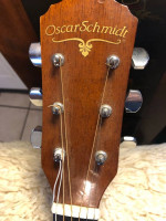 Oscar Schmids OG3 Guitar