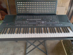Yamaha psr 510 Electronic Keyboard in Great Working Condition with Ori