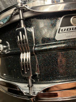 Ludwig acrolite USA made badge,rainbow soarkle 8-lug