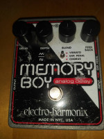EHX Memory Boy Delay pedal