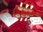 2022 Gibson Les Paul Deluxe 70s Cherry Sunburst