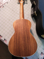 Riptide Concert Ukulele