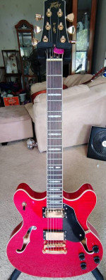 Peavey JF1 Semi Hollow Electric Guitar with case.