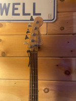 Fender 5 string Jazz Bass