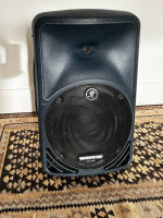 Mackie SRM 350 Powered Speaker