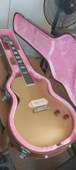 Price Drop!....EPIPHONE Jared James Nichols "Gold Glory" Custom w/ HSC