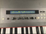YAMAHA S80 88 Key Synthesizer Keyboard With CASE