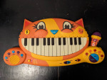 B. Toys Interactive Cat Piano Keyboard - Meowsic
