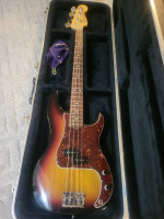 Fender American Deluxe Precision Bass Awesome Condition