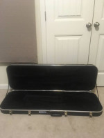 SKB Bass Guitar Case