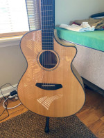 2021 Breedlove Oregon Concerto ce