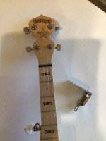 Deering Goodtime Open back banjo with extra tailpiece