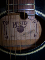 80's Bently 5150 acoustic/electric gtr