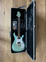 PRS Electric Guitar - Paul Reed Smith S2 Standard 22 w/ Crate practice