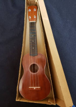 VINTAGE Japanese Hand Made Soprano UKULELE