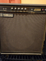 Yamaha JX50B Bass Amp