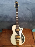 Supro Dual Tone Guitar 1950s