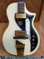 Supro Dual Tone Guitar 1950s