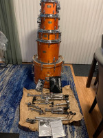 YAMAHA BRAND NEW SIX PIECE DRUM SET IN HONEY AMBER COLOR