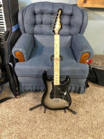 New G&L Legacy Electric Strat Style Guitar Silver Burst