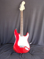2004 Fender red Affinity Squier Strat