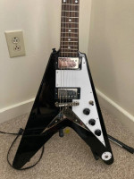 Epiphone flying v