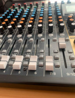 TASCAM Model 12 Multitrack Recorder / Mixer / USB Interface 2020 - Black with Wo