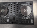 Roland DJ-202 Serato DJ Controller - REALLY GOOD CONDITION