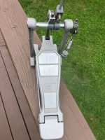 DRUM PEDAL