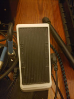 Crybaby mini bass wah