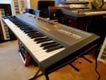 FULLY SERVICED RARE VINTAGE ROLAND JUNO 106
