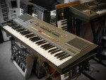 FULLY SERVICED RARE VINTAGE ROLAND HS60 (JUNO 106 with speakers!)