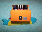 BOSS DS-1 DISTORTION EFFECTS PEDAL