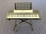 Yamaha E203 Keyboard