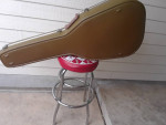 Vintage(Original Ovation guitar case)